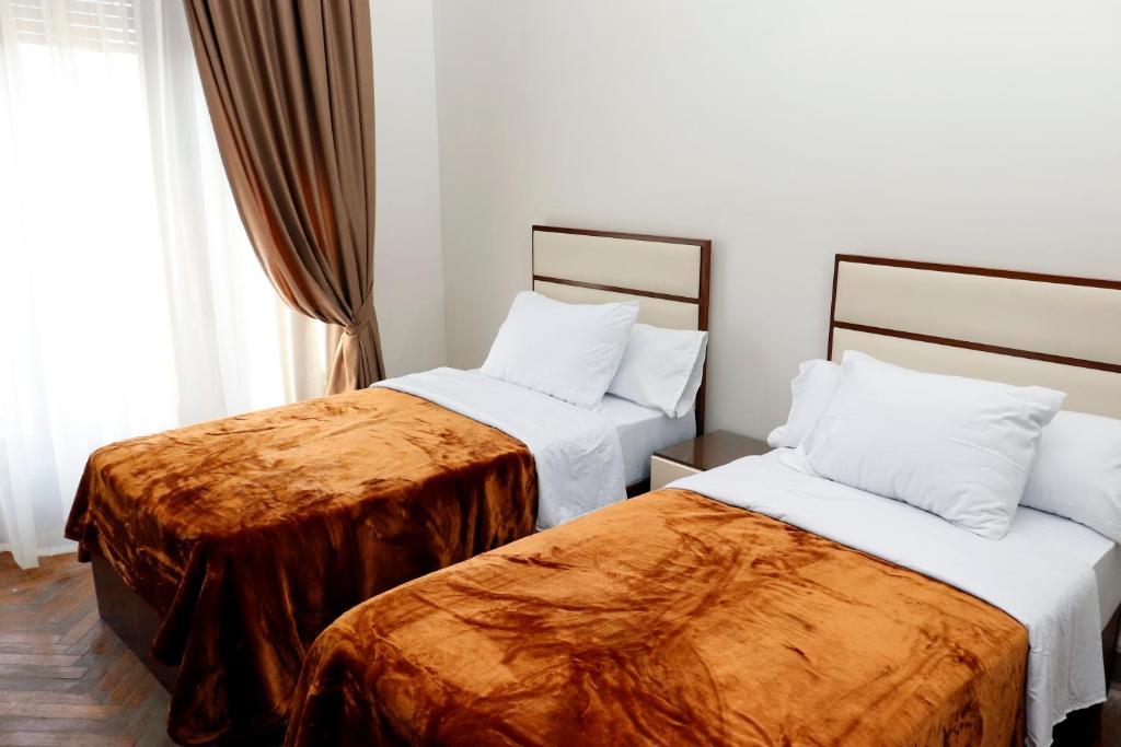 Twin Room - Ismailia House Cairo